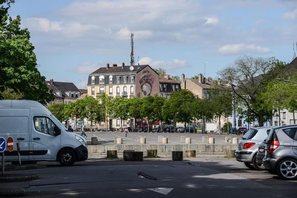 Appartement Charmant Tres Proche Centre-Ville, Parking Gratuits, Mulhouse Centre Bagian luar foto