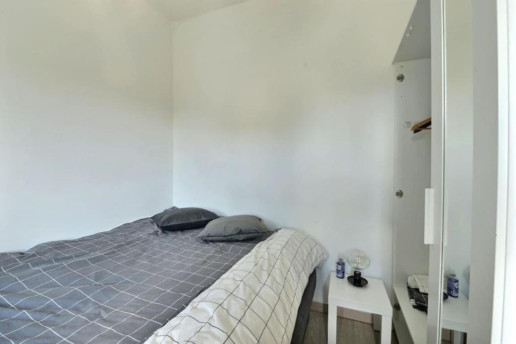 Appartement Charmant Tres Proche Centre-Ville, Parking Gratuits, Mulhouse Centre Bagian luar foto